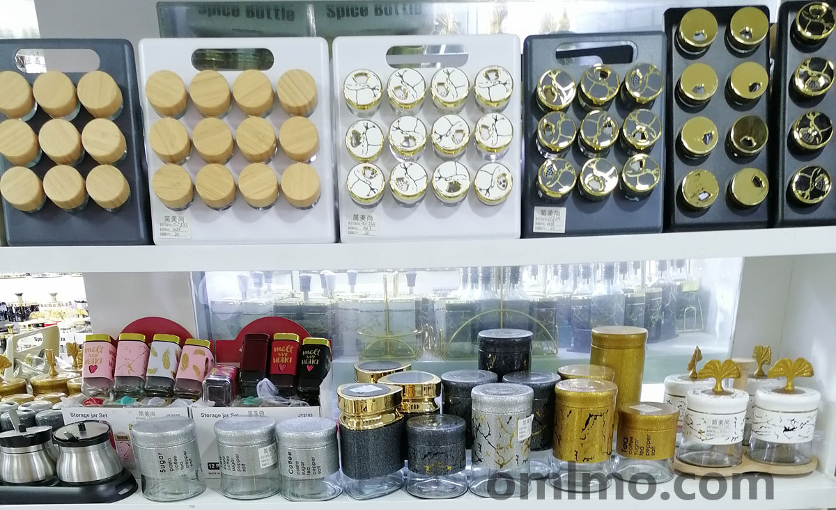 12-piece glass spice jar set with bamboo lid rack wholesale
