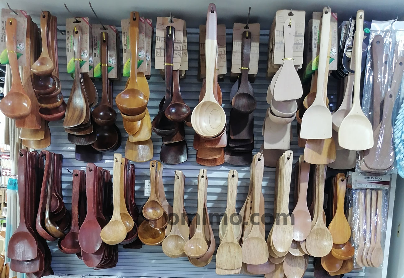 BA-118 natural hardwood long handle soup ladle set multi-color wholesale display