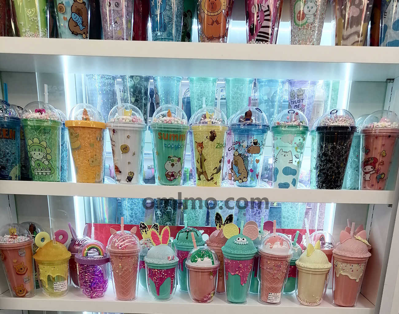 BA-324 AS Plastic Ice Cream Cone Shaped Novelty Tumbler with Soft Serve Dome Lid and Straw wholesale product photo
